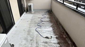 
              水戸市　個人宅　ベランダ洗浄