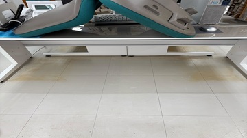 
              水戸市　会社様　剥離洗浄ワックス